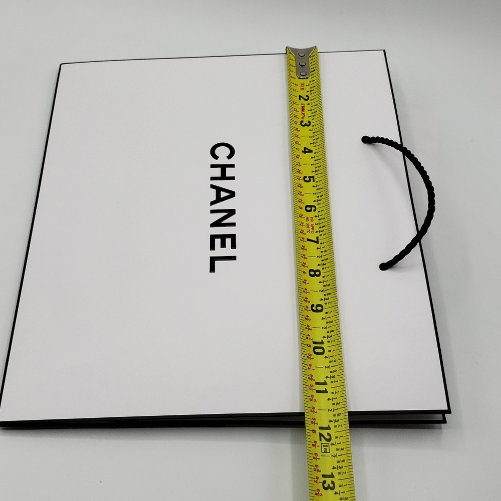 CHANEL Gift Box Bag Ribbon - Picture 10 of 12